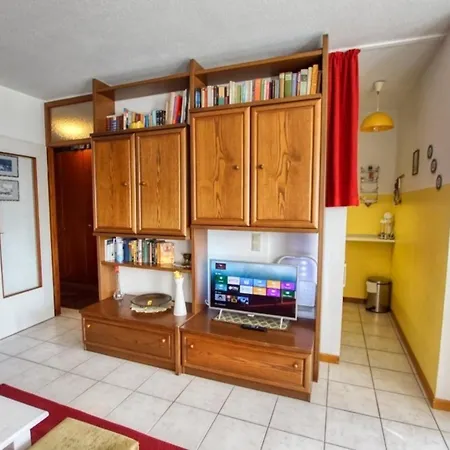 - Haus B, App 0b0307 *