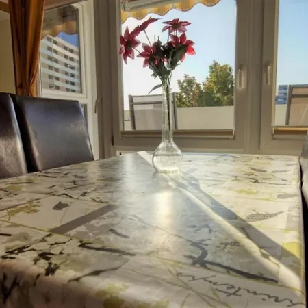 - Haus B, App 0b0307 Lägenhet *